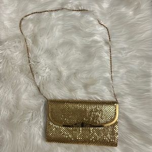 Vintage Gold Link Crossbody w/metal strap